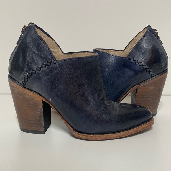 Freebird by Steven Shoes - Freebird by Steven Steel Navy Ankle Leather Booties